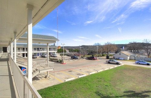Kerrville Hotel | Hampton Inn Kerrville