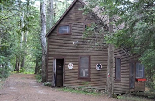 Kents Hill House | Baljunor Lake House - Refresh Your Soul - Canoe, Rowboat, Clean Lake, Waterfront